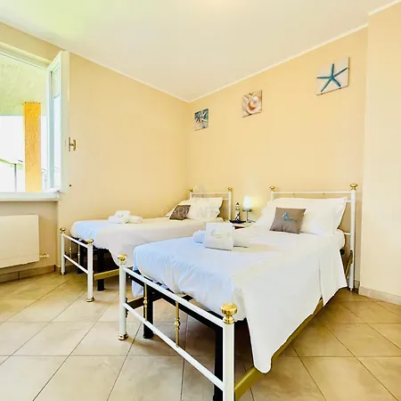 Pandora Ch Apartment *